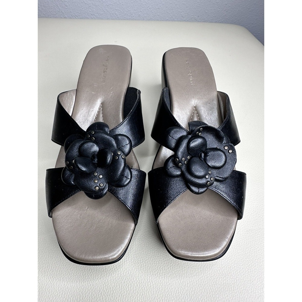 easy spirit shoes women  Black sandals size‎ 9.   (L59)